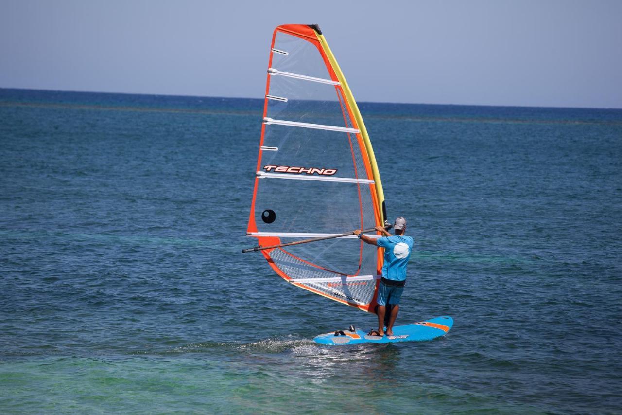 Camp Bay Lodge ภายนอก รูปภาพ